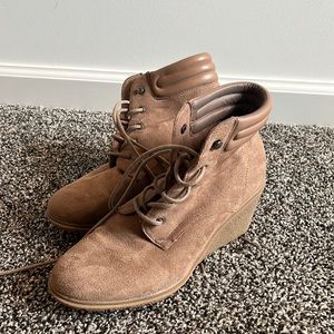 Womens Heeled Boots size 8